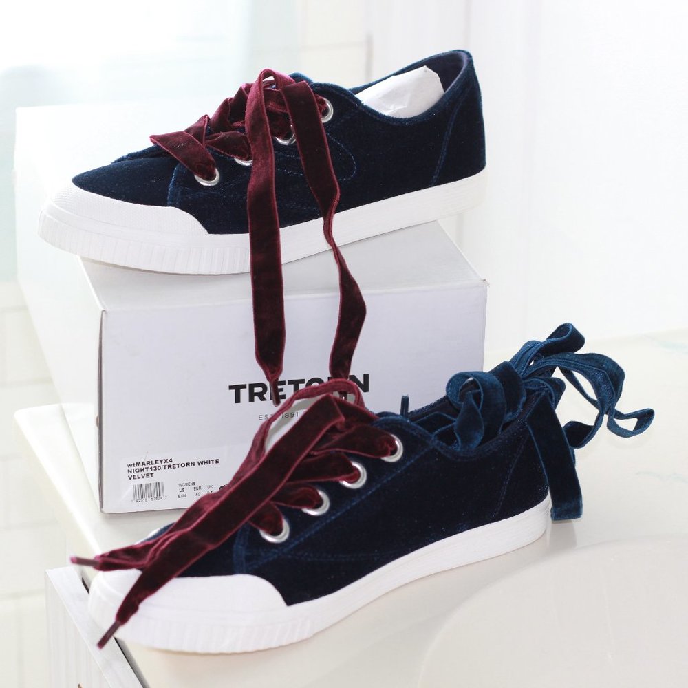 Tretorn Velvet Sneakers